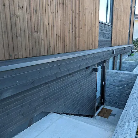 Cozy & Modern In Apartman Stavanger