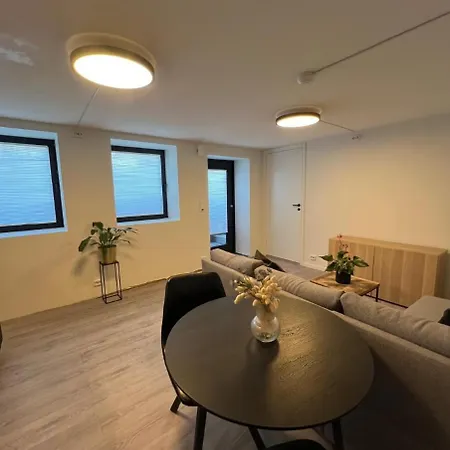 Cozy & Modern In דירה סטוונגר