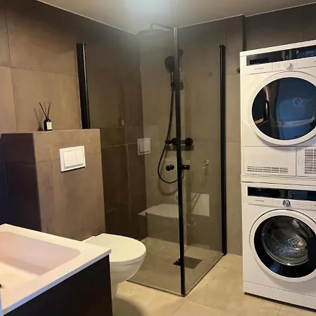 Cozy & Modern In *